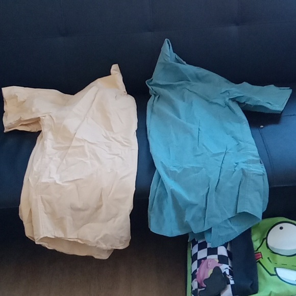 "🩷" BUNDLE of 2 Tip top tailors button down shirts sz Medium - Picture 1 of 3